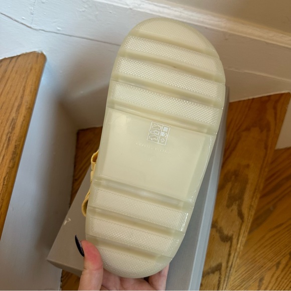 NEW Charles & Keith Recycled Polyester Velcro-Strap Sports Sandals - Yellow - Picture 7 of 11